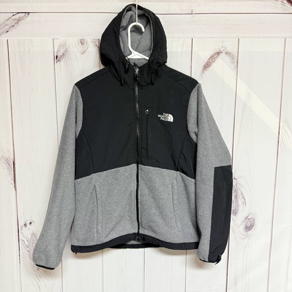 The North Face Retro Denali Hoodie Jacket Women’s‎ Medium Gray Black EUC